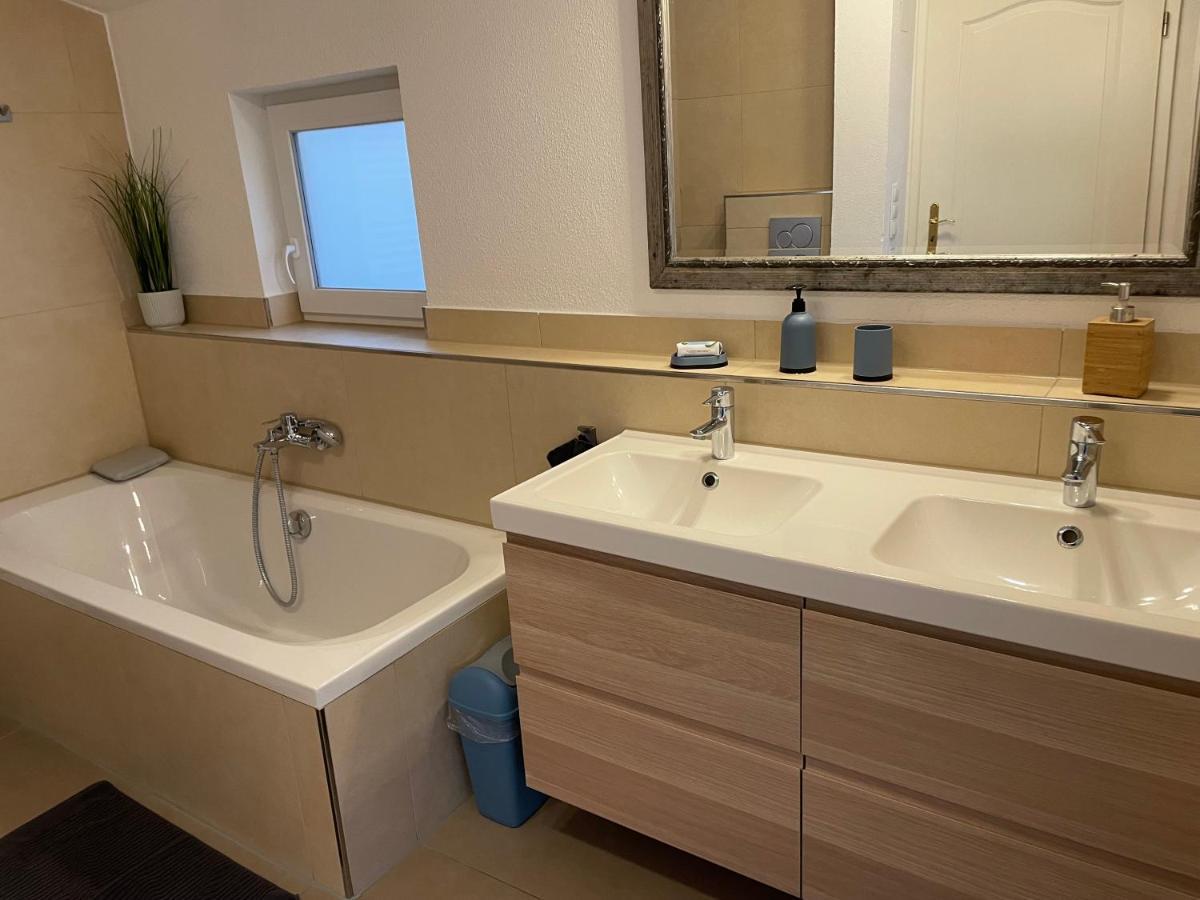 #6 Familienzimmer Mit Gemeinschaftsbad Memmingen Bagian luar foto